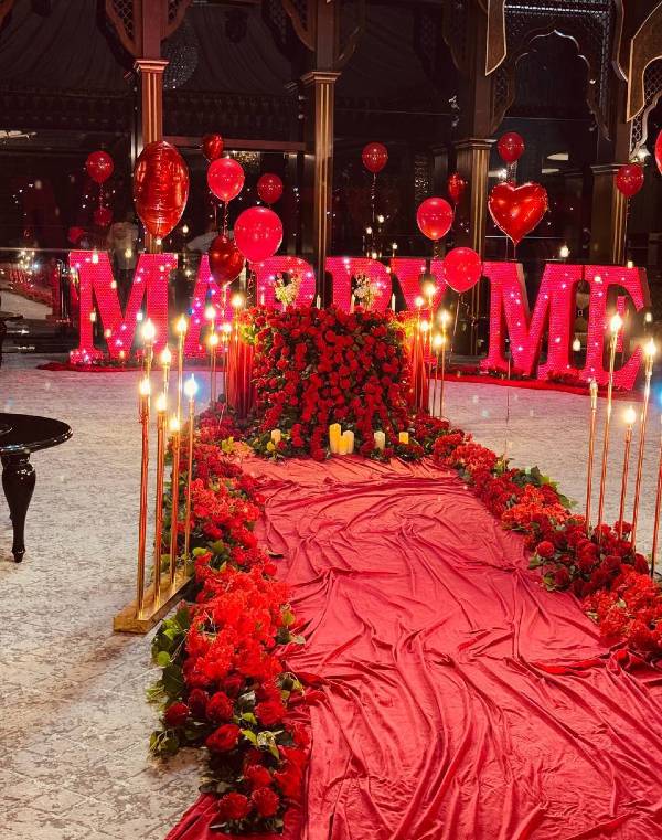 Mr Mirza Decor