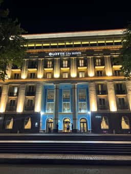 Lotte City Hotels Tashkent Palace