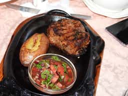 Ariston Park Restaurant