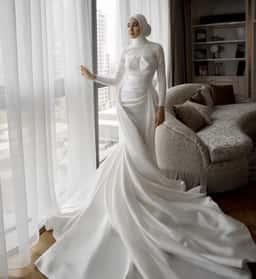 La Sposa Bridal