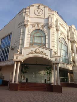 Charogon Restaurant