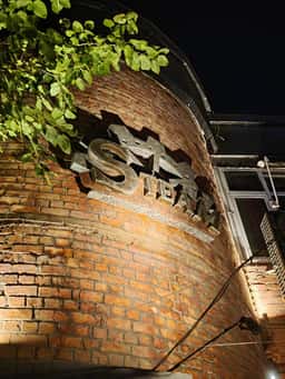 Steam Bar