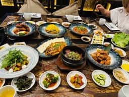 Arisu Sarang Restaurant