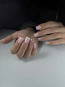 Colibri Nail Studio