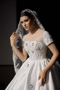 Vivien Bridal