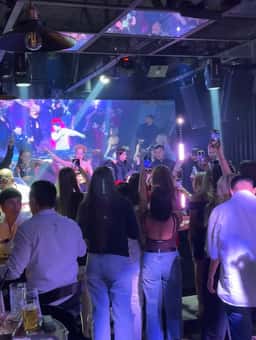 Q Bar