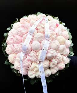 Infinity Roses